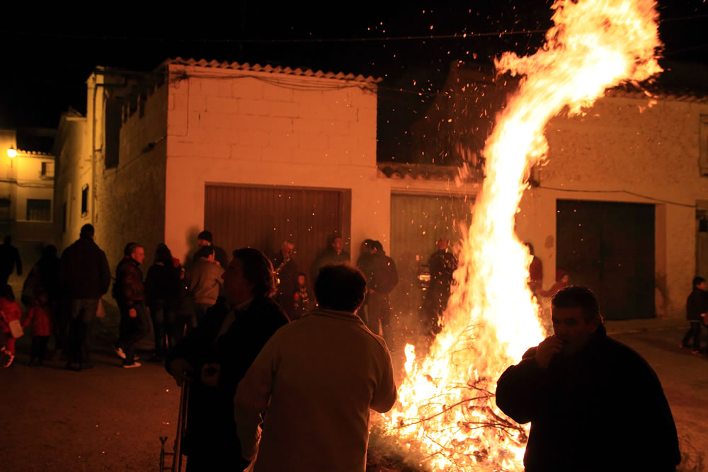 Al calor de la hoguera